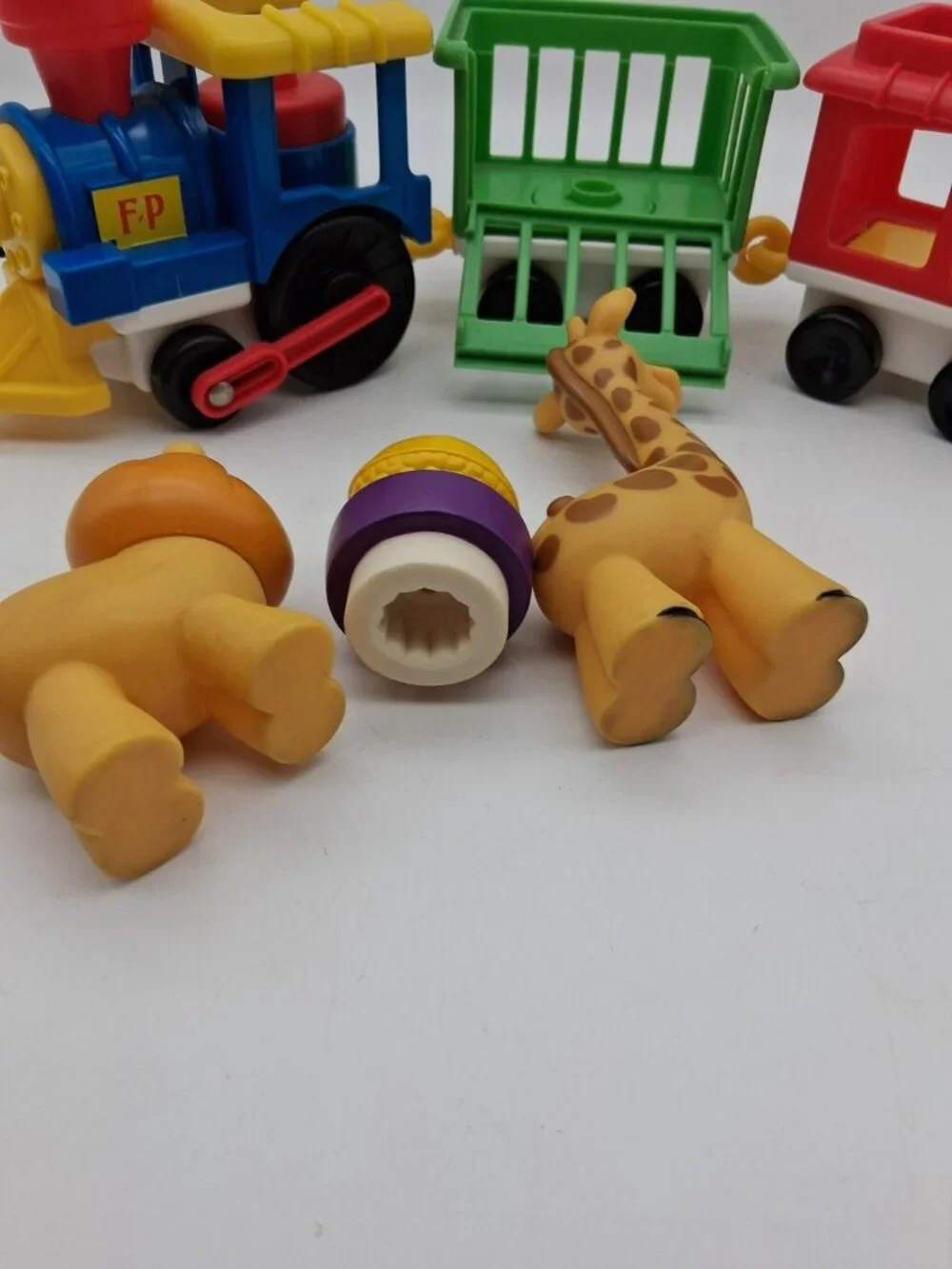 Vtg 1991 Fisher Price Little People Chunky Circus Zoo Train w/Clown & 2 Animals